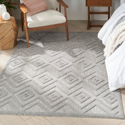 Tapis Nourison polyvalent pour intérieur/extérieur à tissage plat géométrique