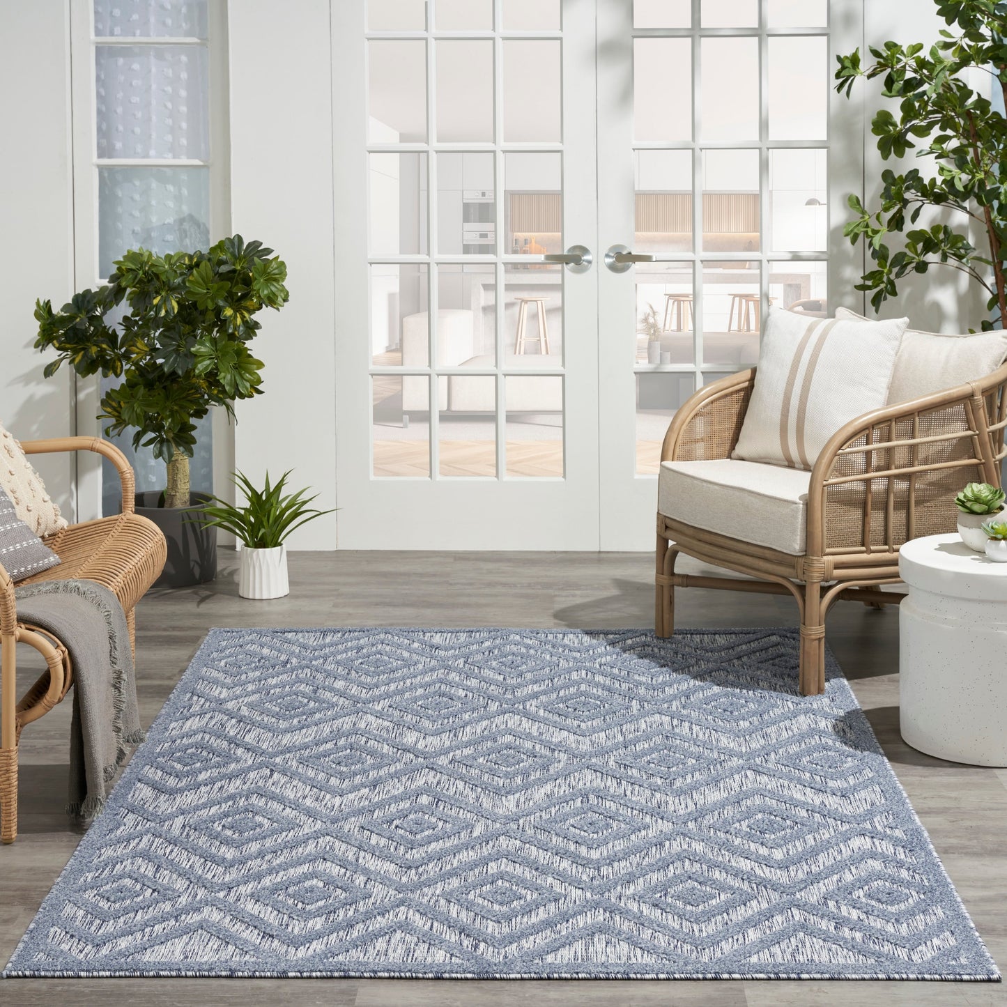 Tapis Nourison polyvalent pour intérieur/extérieur à tissage plat géométrique