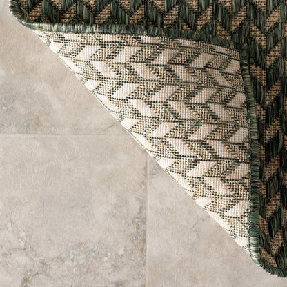 Tapis d'intérieur/extérieur à chevrons Nuloom Camryn
