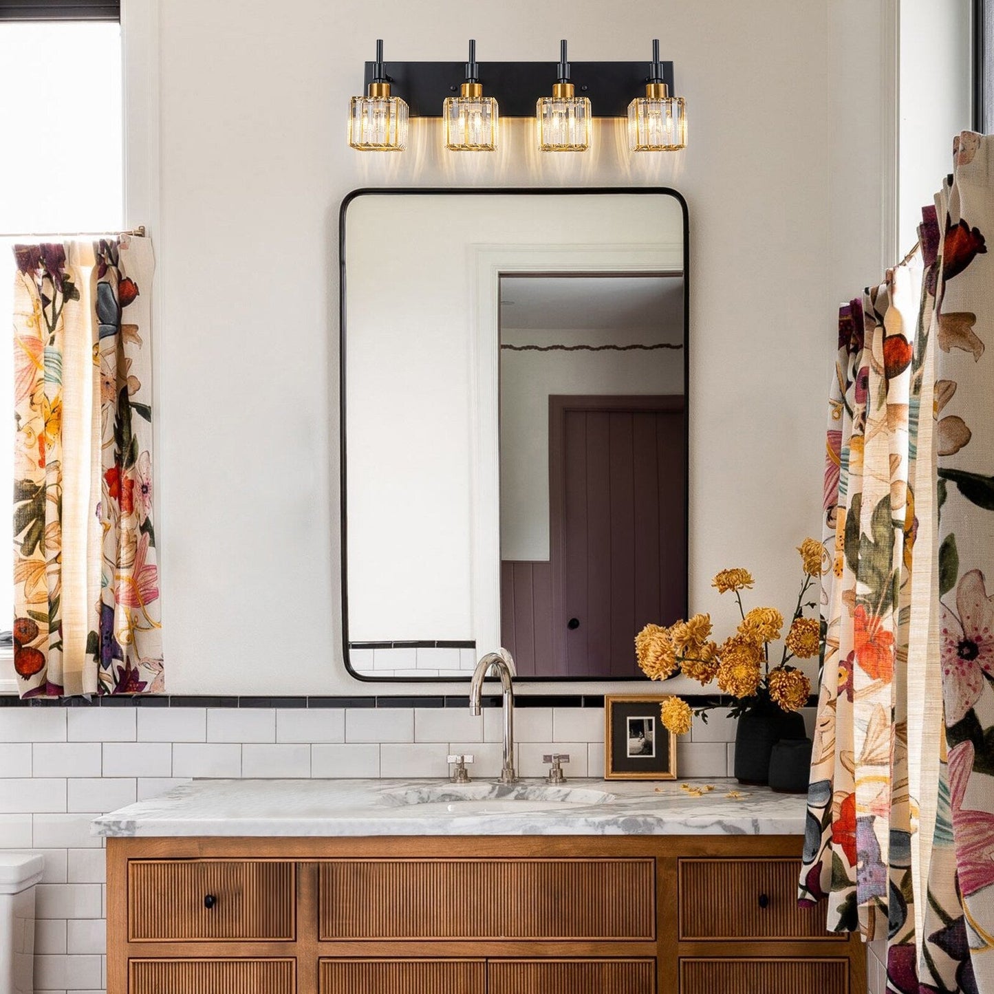 Luminaires de salle de bain Ora Modern en cristal à intensité variable sur miroir Glam Vanity Lights