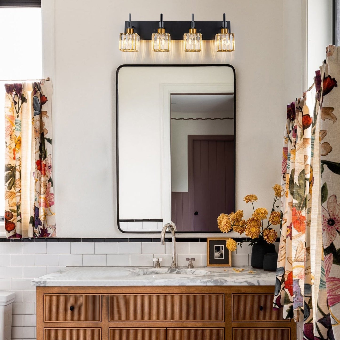 Luminaires de salle de bain Ora Modern en cristal à intensité variable sur miroir Glam Vanity Lights