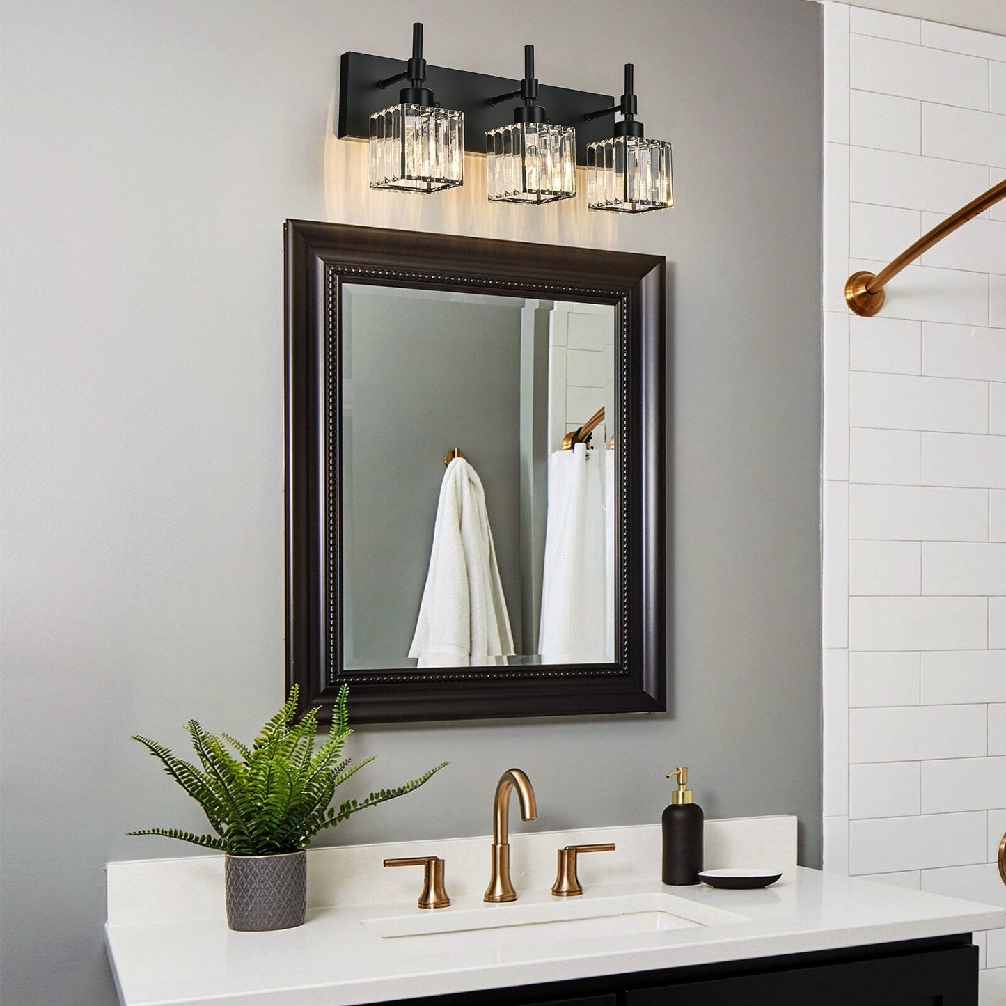 Luminaires de salle de bain Ora Modern en cristal à intensité variable sur miroir Glam Vanity Lights