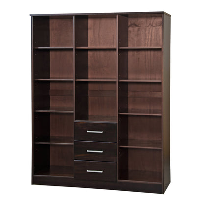 Armoire penderie Cosmo 3 portes 100 % bois massif de Palace Imports avec portes en bois massif ou en miroir