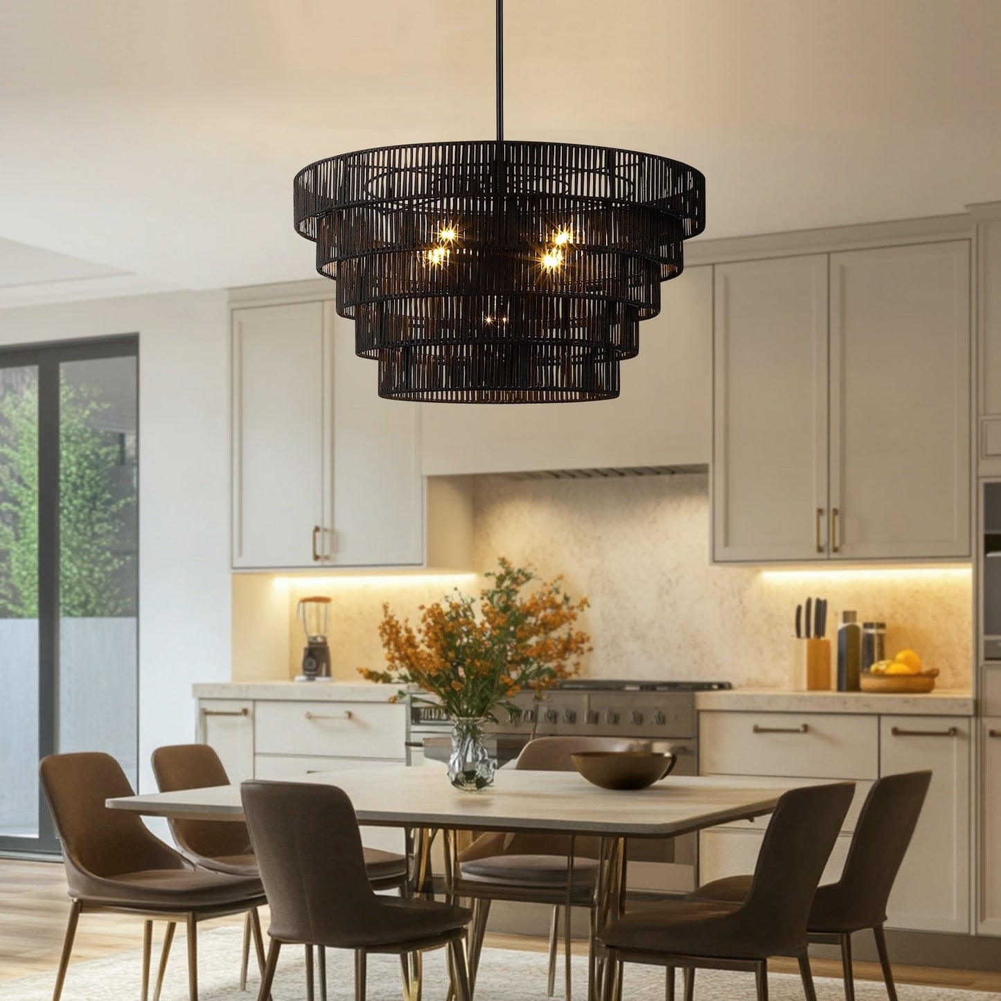 Lustre bohème moderne Piersan à 5 lumières avec abat-jour en rotin à plusieurs niveaux – 26 po de largeur