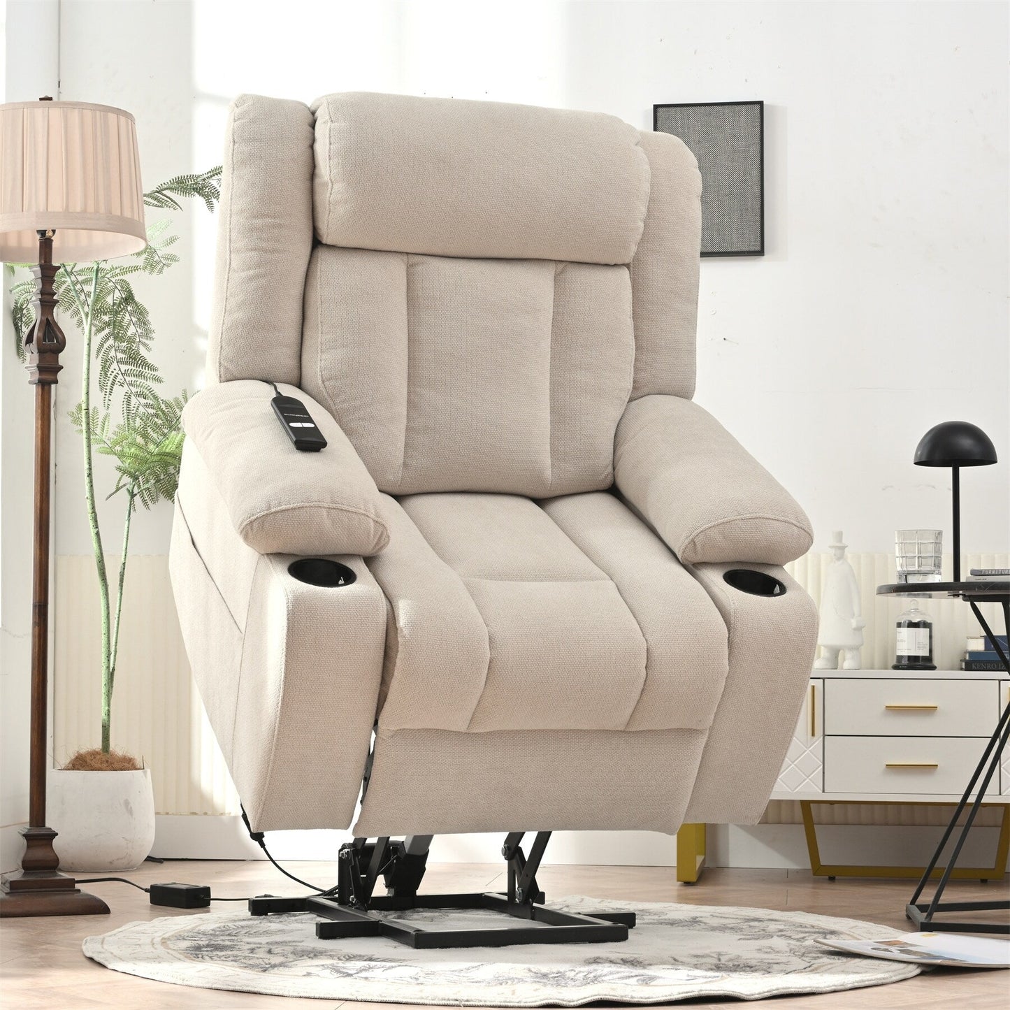 Fauteuil releveur électrique pour personnes âgées, fauteuil releveur en tissu avec repose-pieds allongé, 2 porte-gobelets, poches latérales et télécommande.