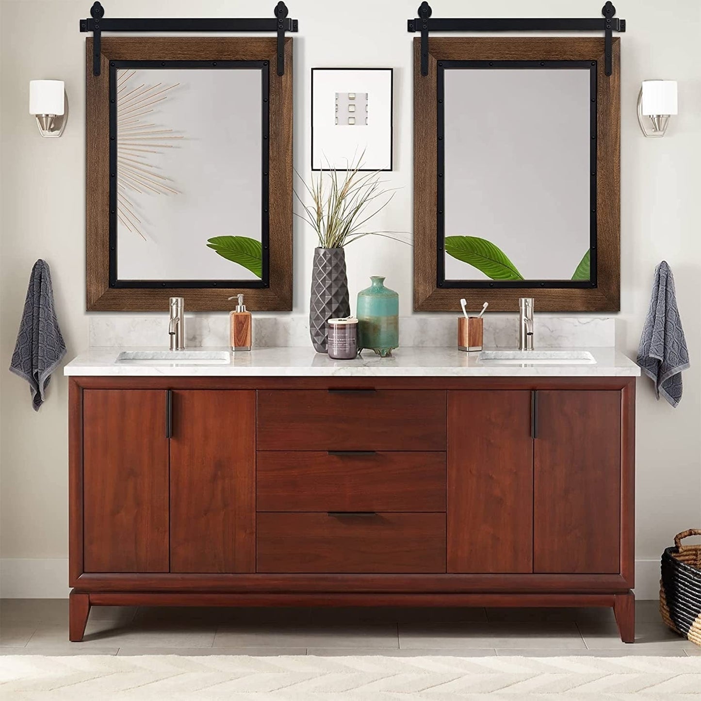 Miroir mural de salle de bain en bois naturel de style grange de ferme