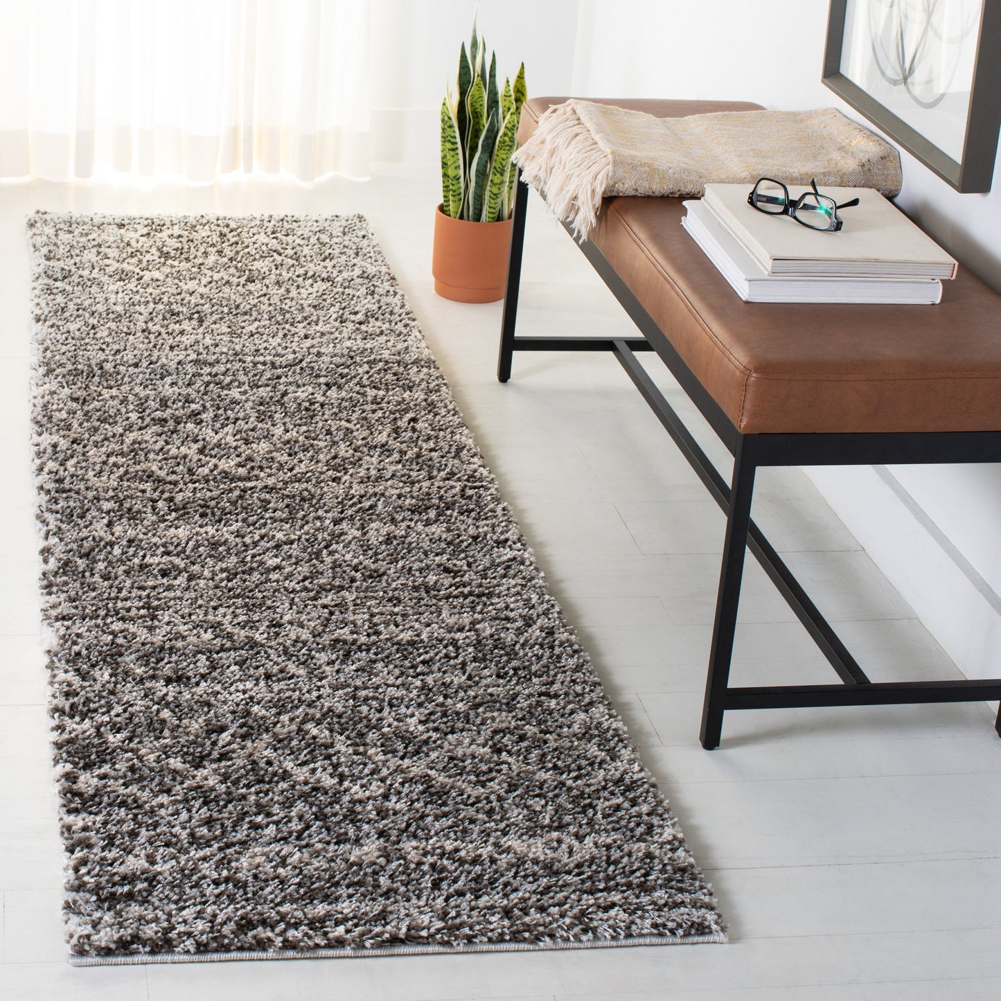 Tapis SAFAVIEH Arizona Shag Ghinwa de 3 cm d'épaisseur