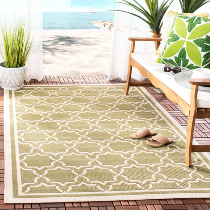 Tapis de jardin/terrasse imperméable SAFAVIEH Courtyard Thomasina