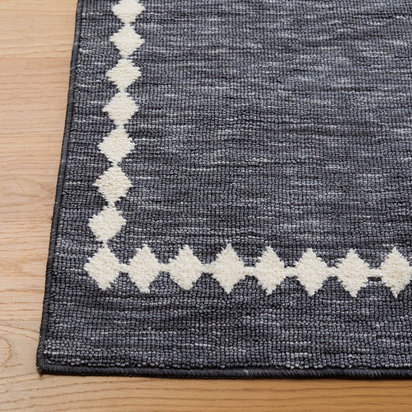 Tapis à bordure en lintrud lavable en machine SAFAVIEH Easy Care