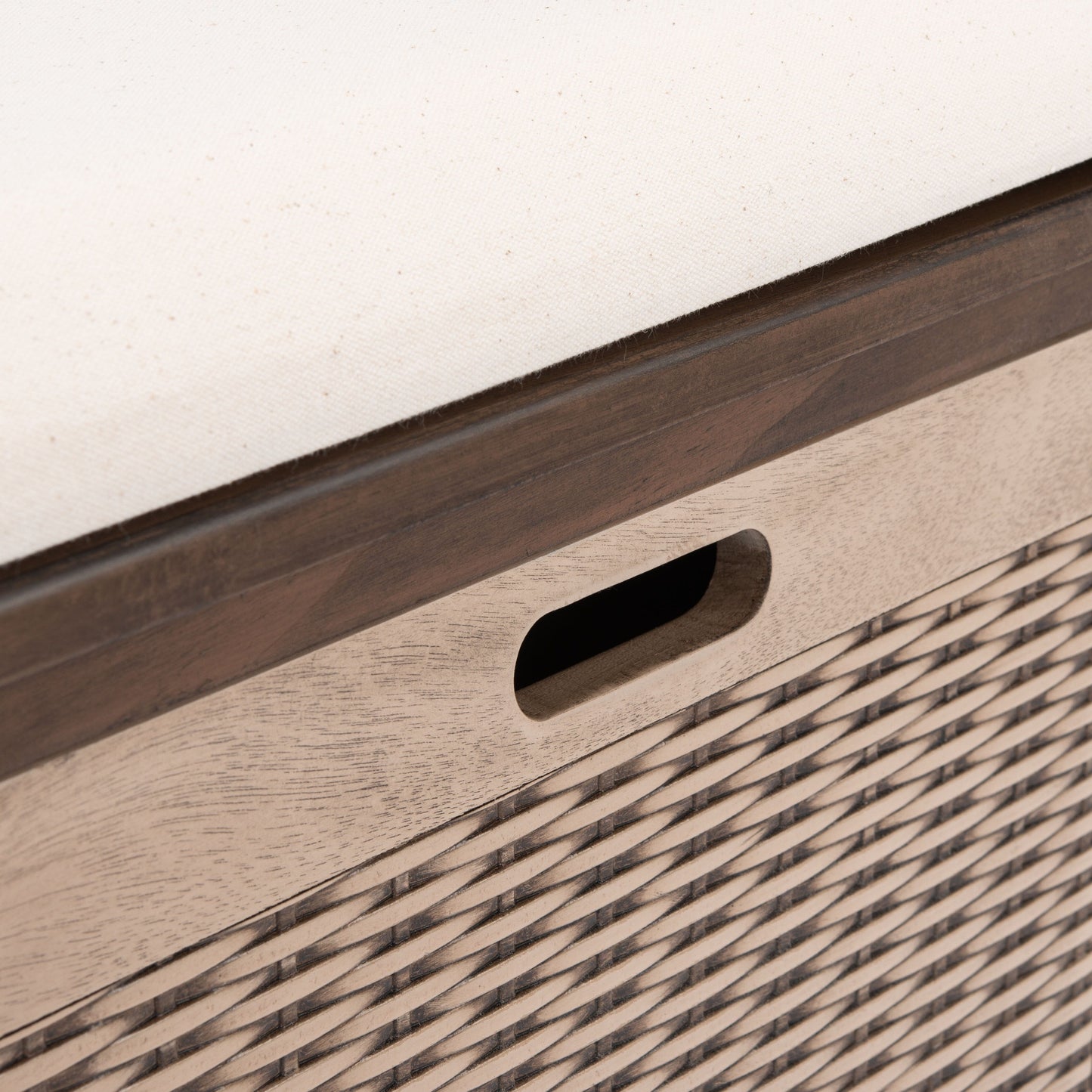 Banc de rangement 3 tiroirs avec coussins SAFAVIEH Fiorello - 47,3 l x 15 L x 19 H - 47 L x 15 P x 19 H