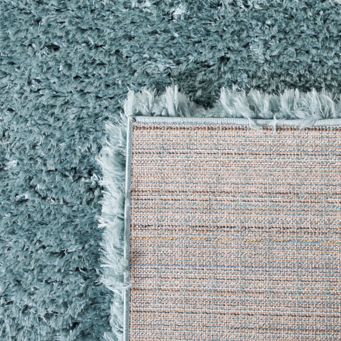 Tapis SAFAVIEH Flokati Shag Wynne de 7 cm d'épaisseur