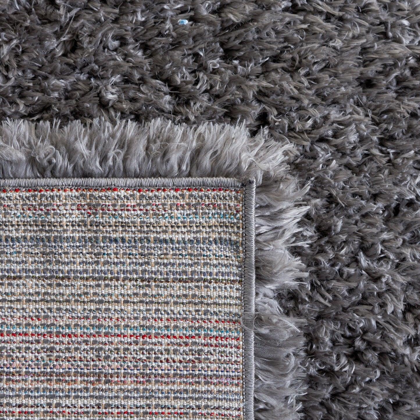 Tapis SAFAVIEH Flokati Shag Wynne de 7 cm d'épaisseur