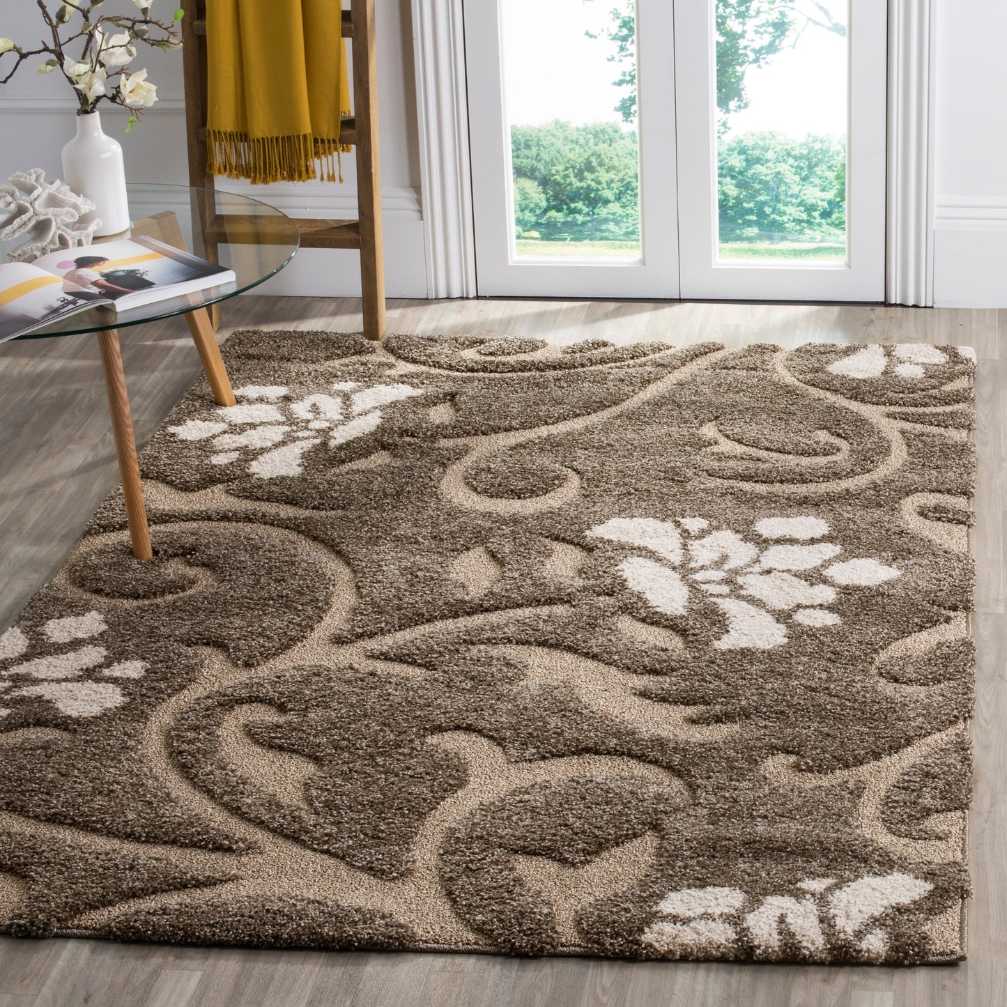 Tapis SAFAVIEH Florida Shag Ariette à motif floral et volutes, d'une épaisseur de 3 cm (1,2 pouce).