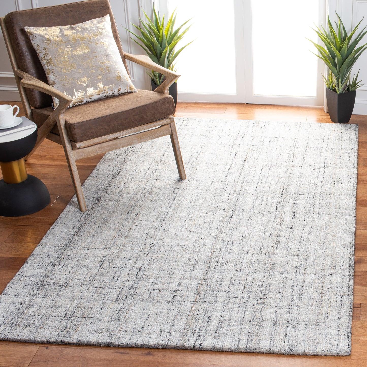 Tapis moderne en viscose SAFAVIEH fait main, motif abstrait corail