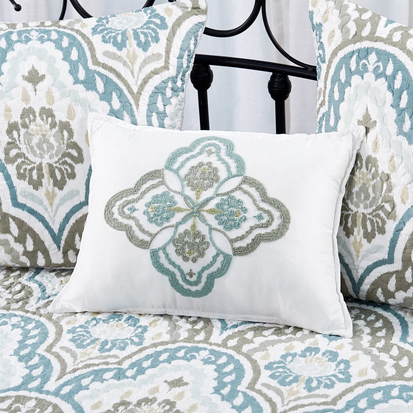 Ensemble couvre-lit Serenta 6 pièces en coton mélangé - 75 x 39