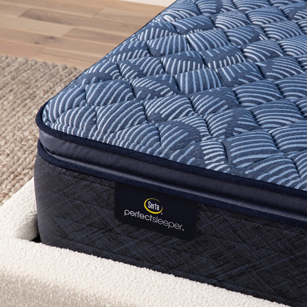 Ensemble de matelas Serta Perfect Sleeper Oasis Sleep 14,5 ferme avec plateau-coussin