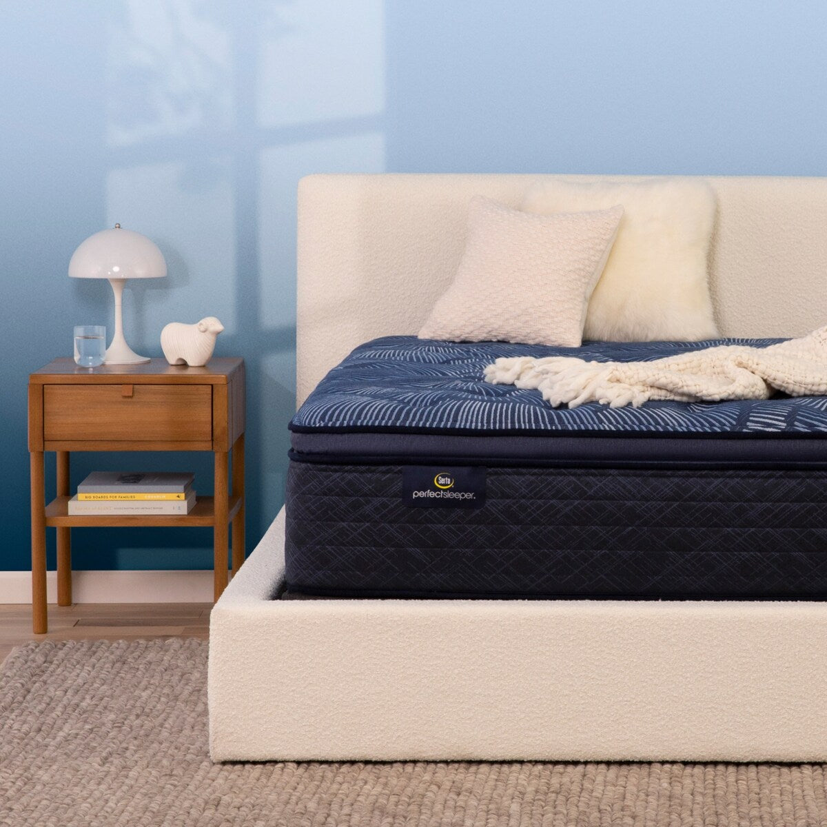 Matelas Serta Perfect Sleeper Oasis Sleep 15 moelleux avec plateau-coussin