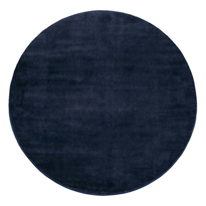 Tapis doux et lavable avec envers antidérapant, disponible en couleurs unies.