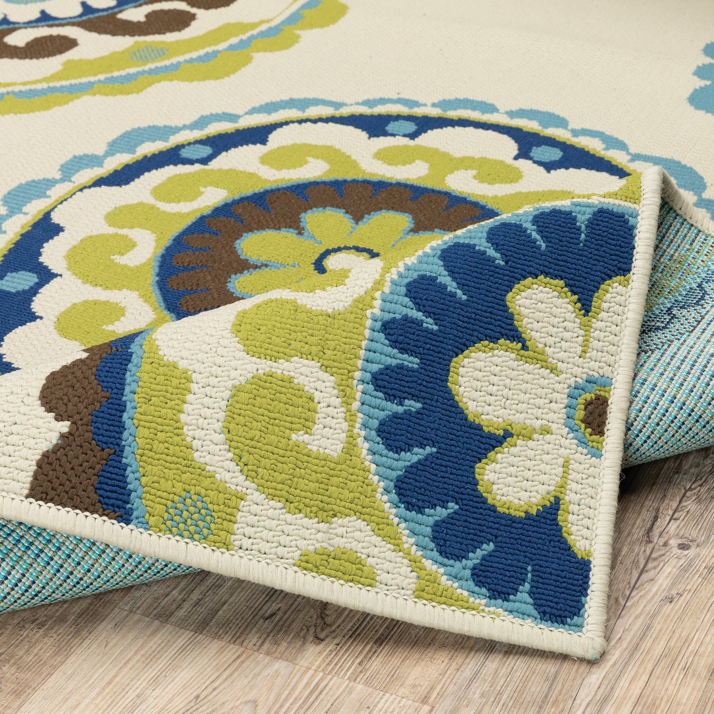 Tapis d'intérieur/extérieur Vista Home Catalina à médaillons floraux