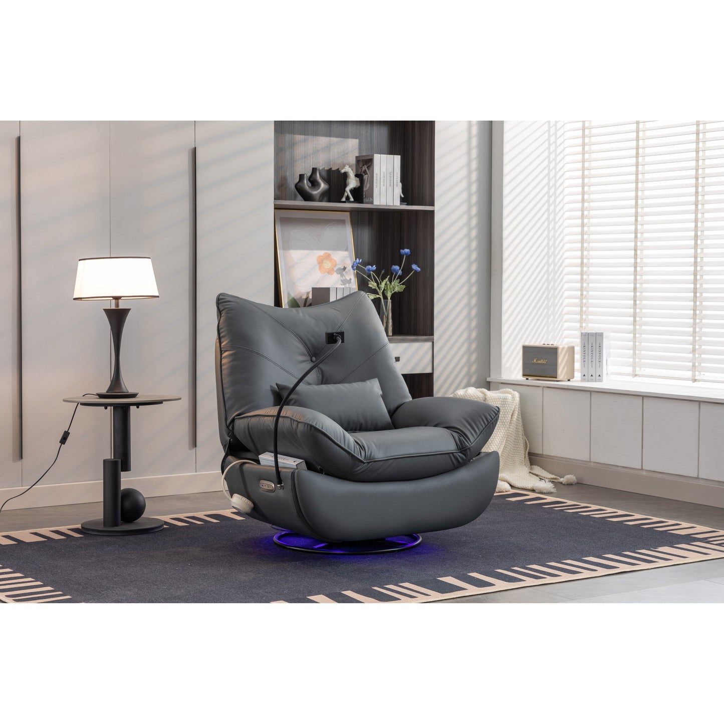 Fauteuil inclinable pivotant et électrique avec haut-parleurs Bluetooth, support de téléphone, ports de charge USB et Type-C, rangement dissimulé dans les accoudoirs