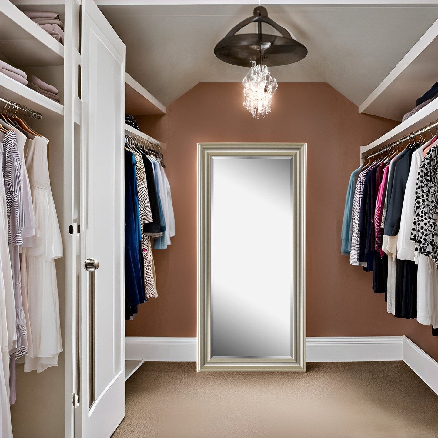 Grand miroir intégral surdimensionné avec cadre en imitation bois lisse, miroir rectangulaire à suspendre au mur