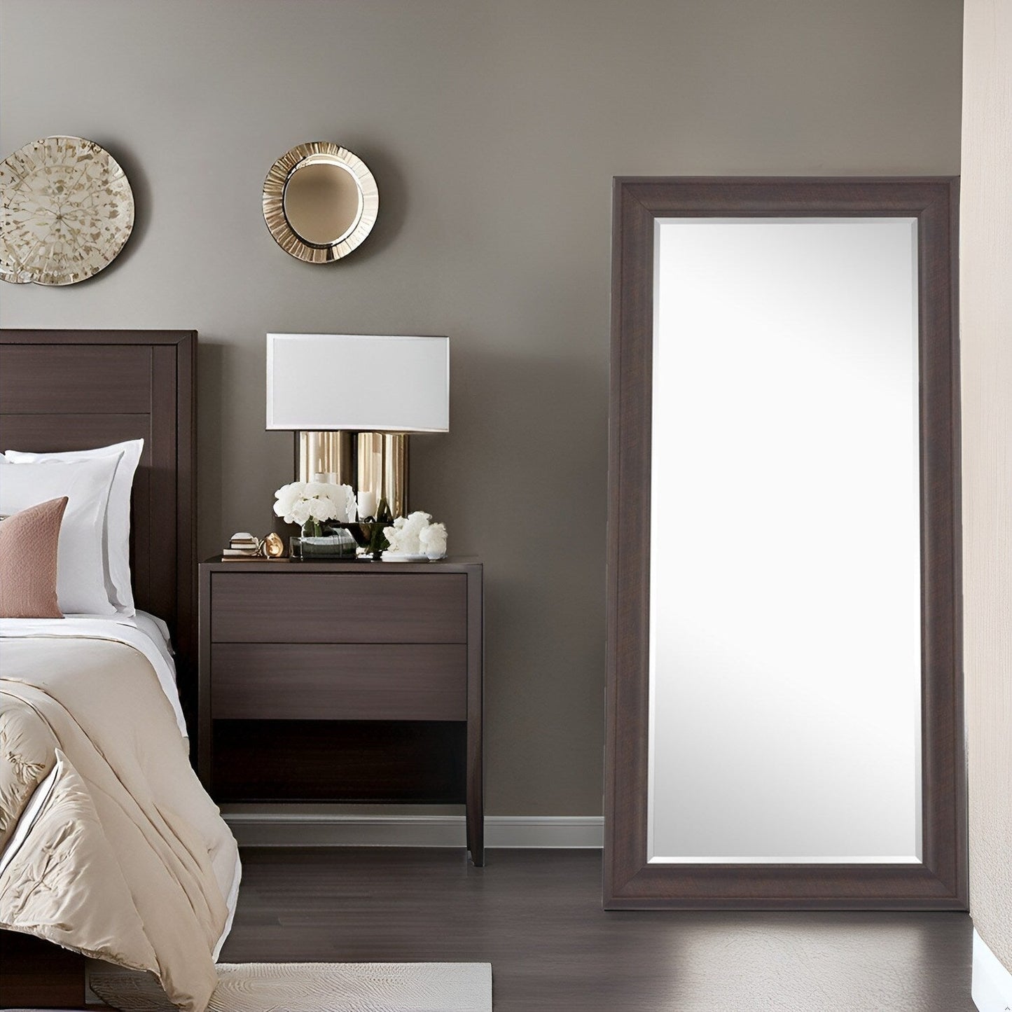 Grand miroir intégral surdimensionné avec cadre en imitation bois lisse, miroir rectangulaire à suspendre au mur