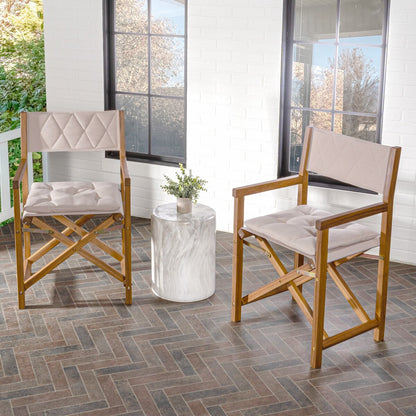 Chaise de réalisateur d'extérieur classique Theo, style milieu de siècle, pliable, en bois d'acacia, avec dossier matelassé en losanges et coussin (lot de 2) par JONATHAN Y