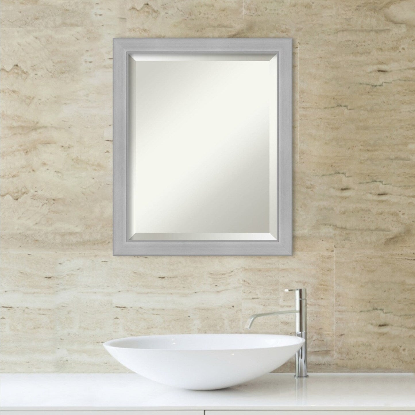 Miroir mural biseauté pour salle de bain - Cadre en nickel brossé Vista