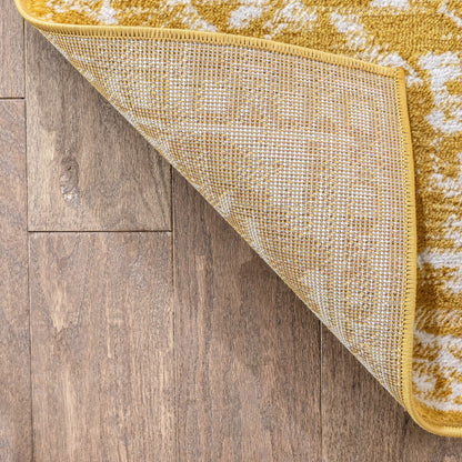 Tapis de sol bohème oriental vintage à motif floral, tissé avec soin et éblouissant.