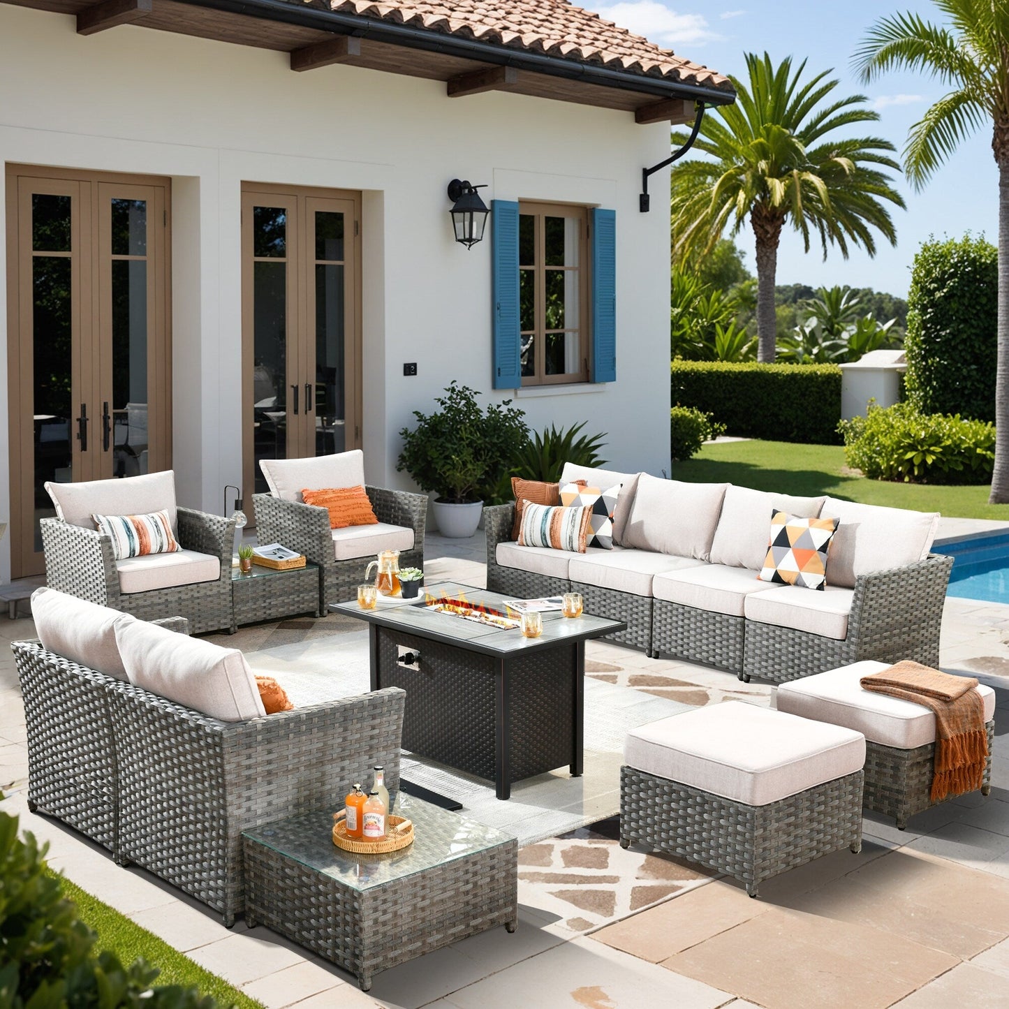 Ensemble de meubles de patio extérieur en osier XIZZI 13 pièces avec table à feu